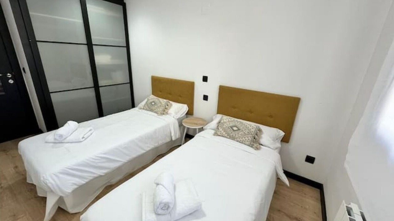 Photo of Bedroom in Los Olivos