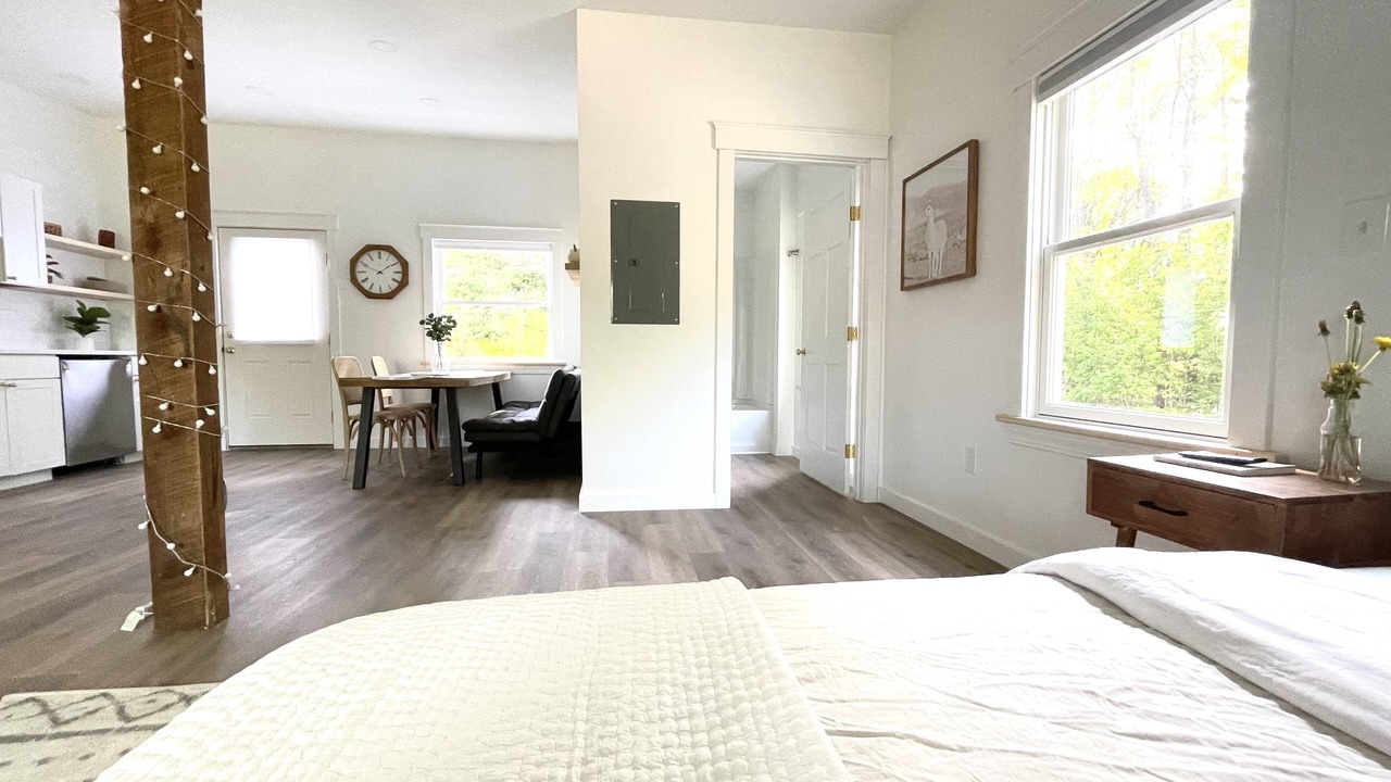 Photo of Bedroom in Topsham