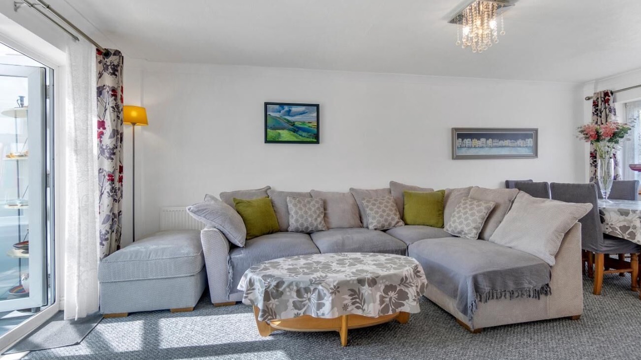 Photo of Livingroom in Southwick