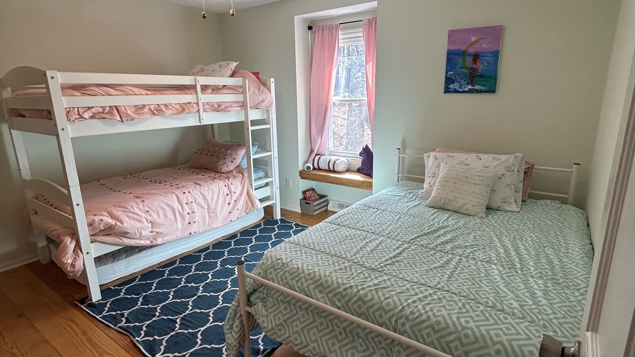 Photo of Bedroom in Merifield Acres