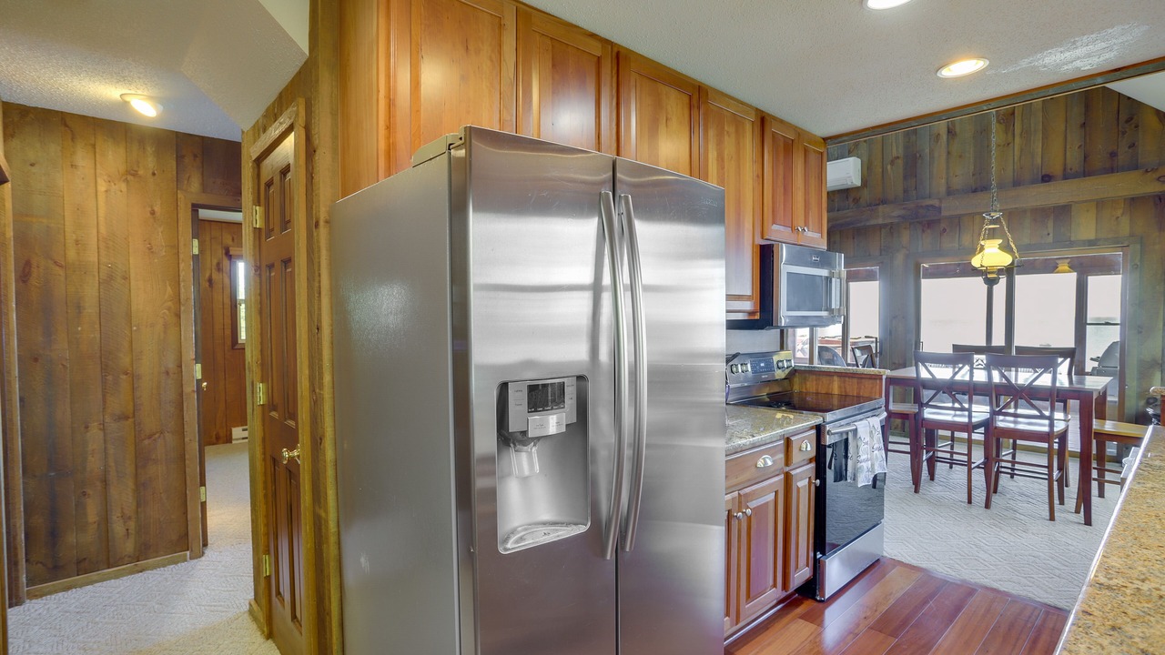 Photo of Kitchen in Glenn Haven Shores