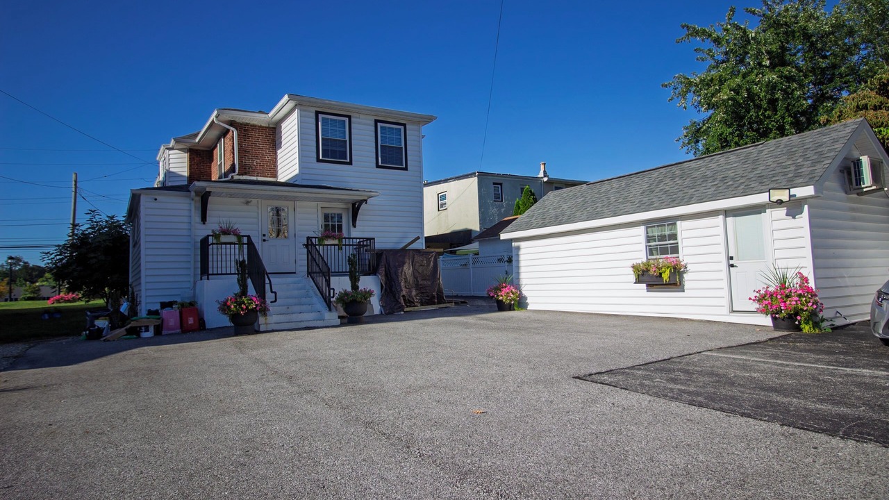 Photo of Others in Wayne