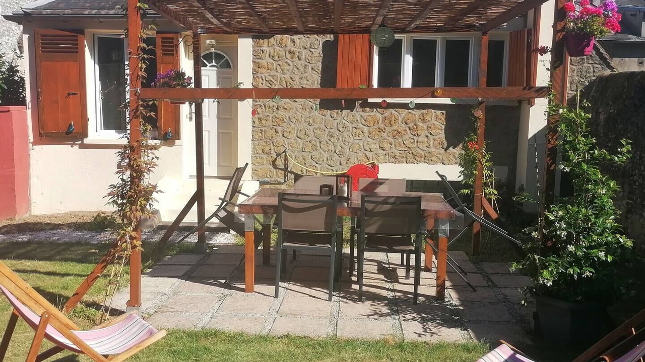 Photo of Outdoor in Etampes