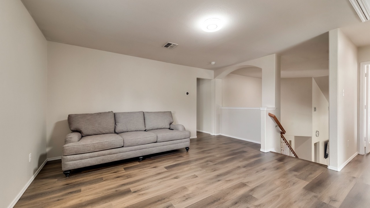 Photo of Livingroom in Tarrant County