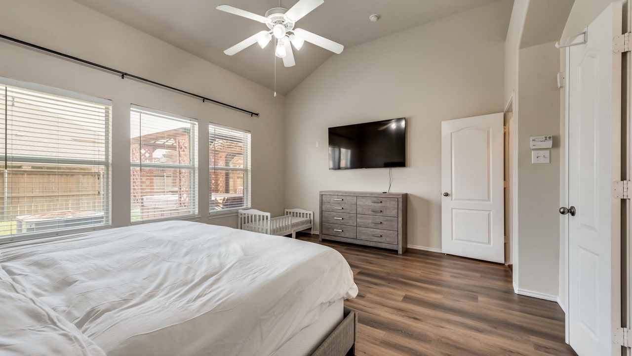 Photo of Bedroom in Tarrant County