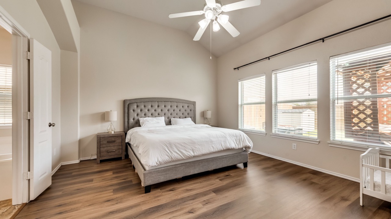 Photo of Bedroom in Tarrant County