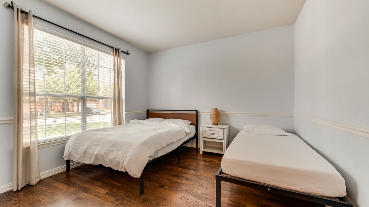 Photo of Bedroom in Tarrant County
