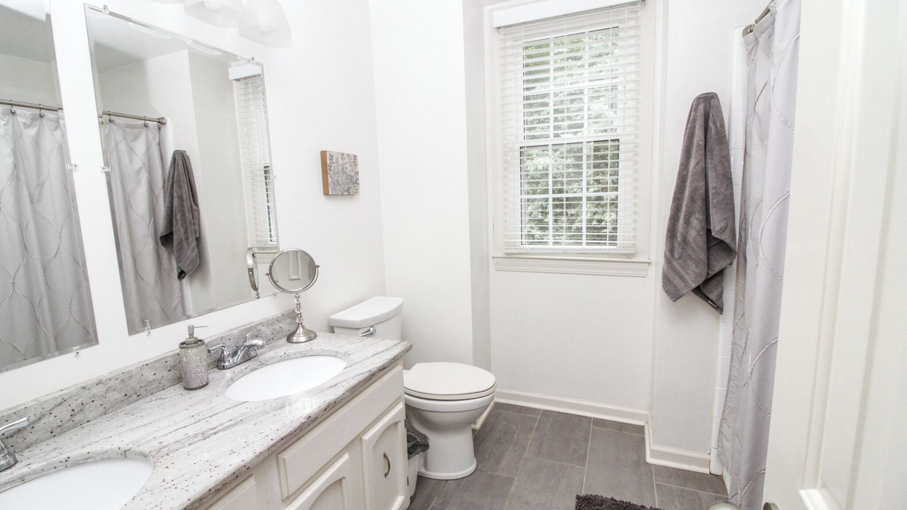 Photo of Bathroom in Jamestown