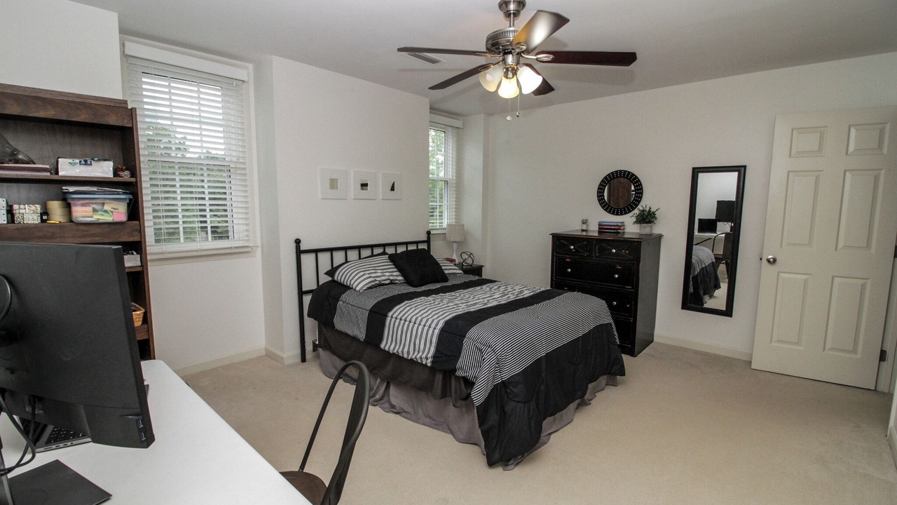 Photo of Bedroom in Jamestown