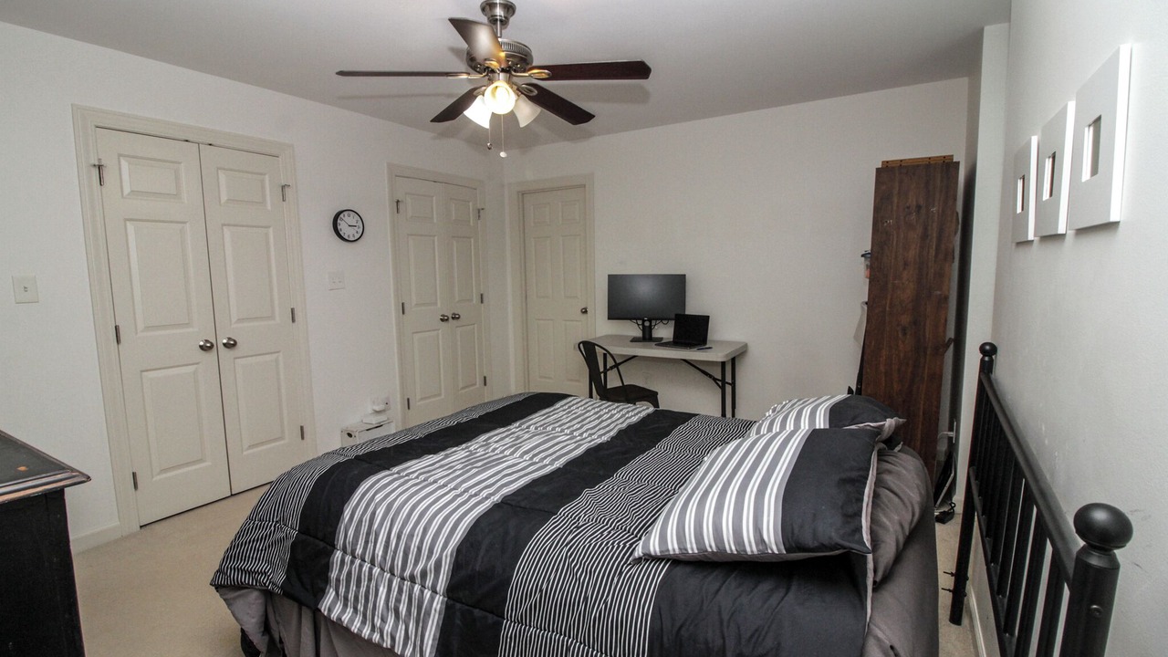 Photo of Bedroom in Jamestown