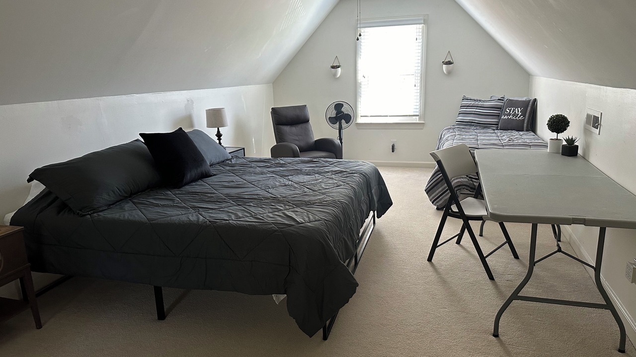 Photo of Bedroom in Jamestown