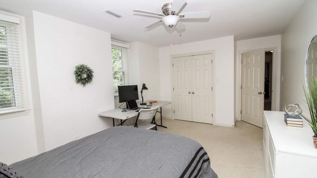 Photo of Bedroom in Jamestown