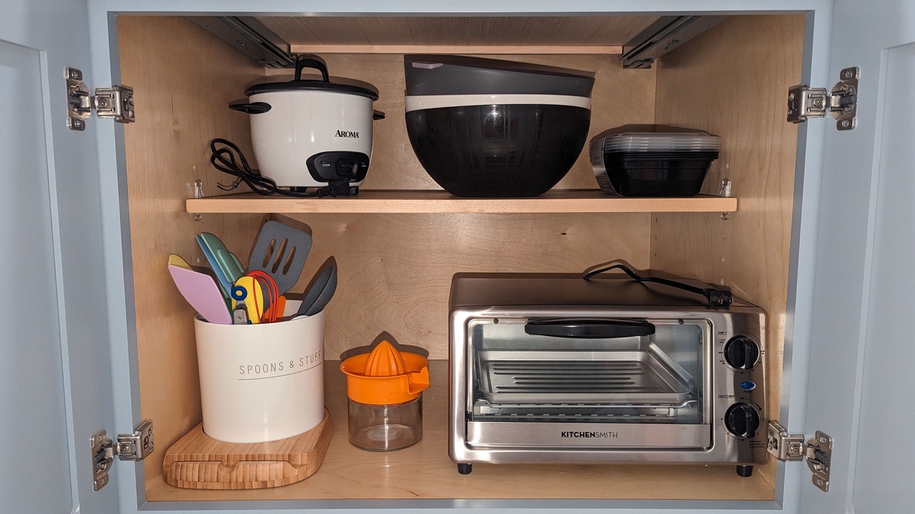 Photo of Others in Captain Cook