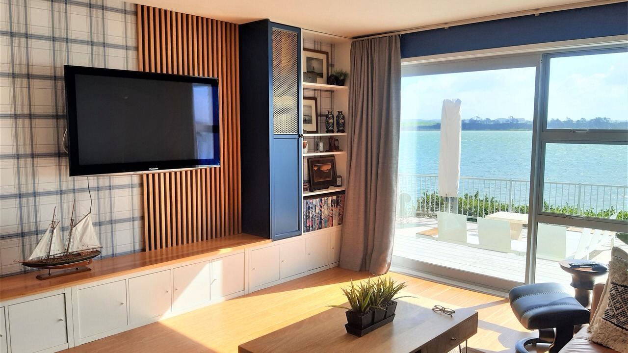 Photo of Livingroom in Clarks Beach