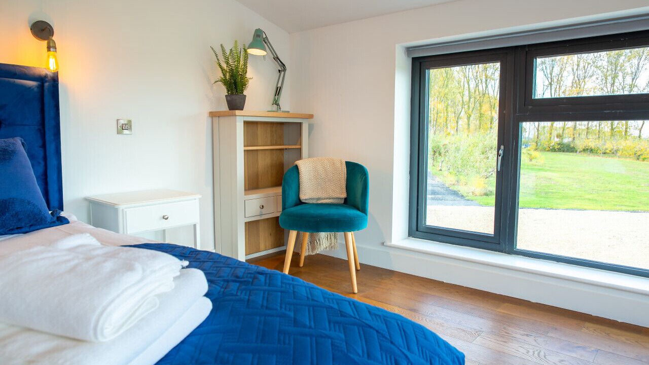 Photo of Bedroom in Cropthorne