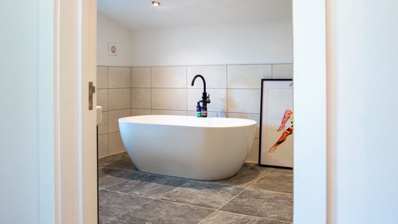 Photo of Bathroom in Cropthorne