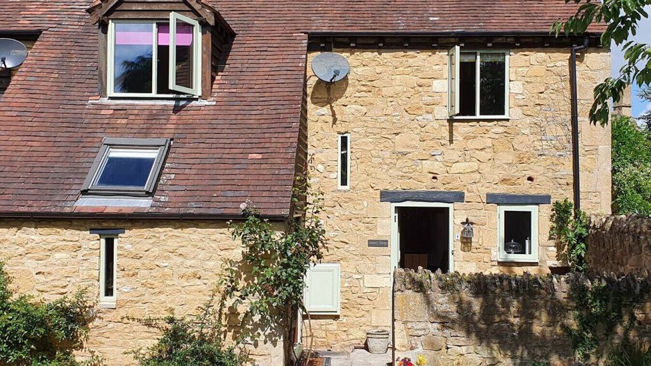 Photo of Outdoor in Cow Honeybourne