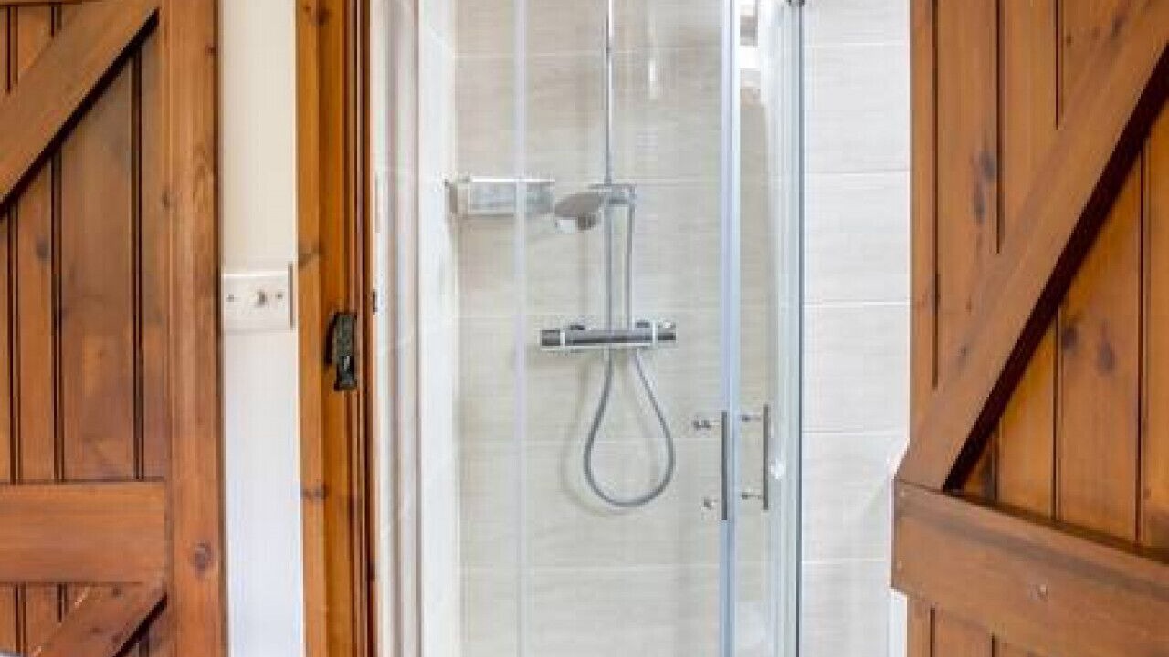 Photo of Bathroom in Cow Honeybourne