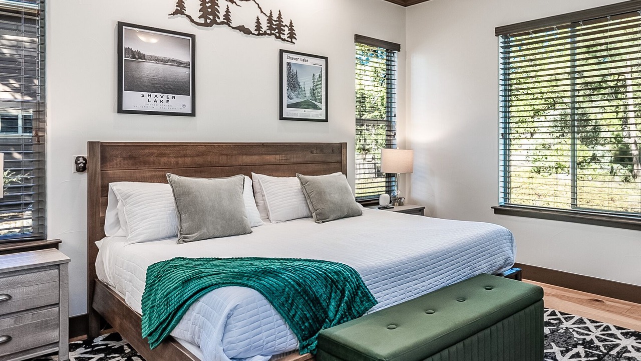 Photo of Bedroom in Shaver Lake