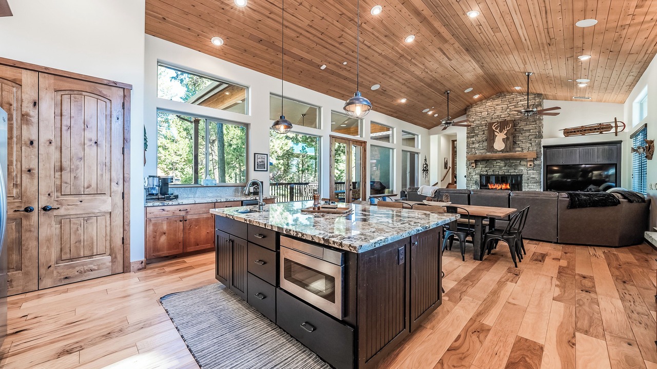 Photo of Kitchen in Shaver Lake