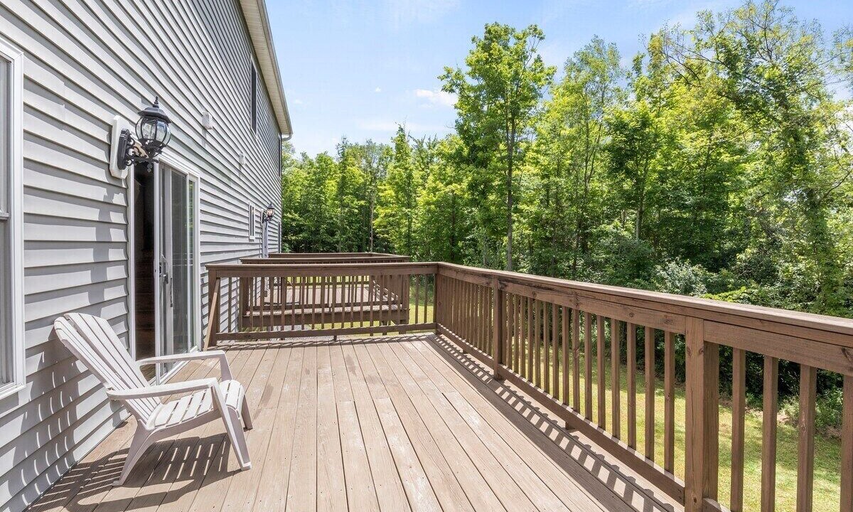 Photo of Patio Balcony in Lansing