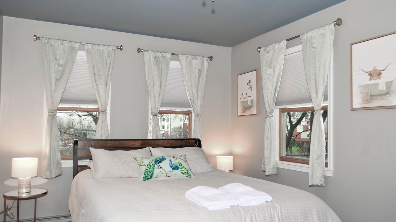 Photo of Bedroom in Ithaca