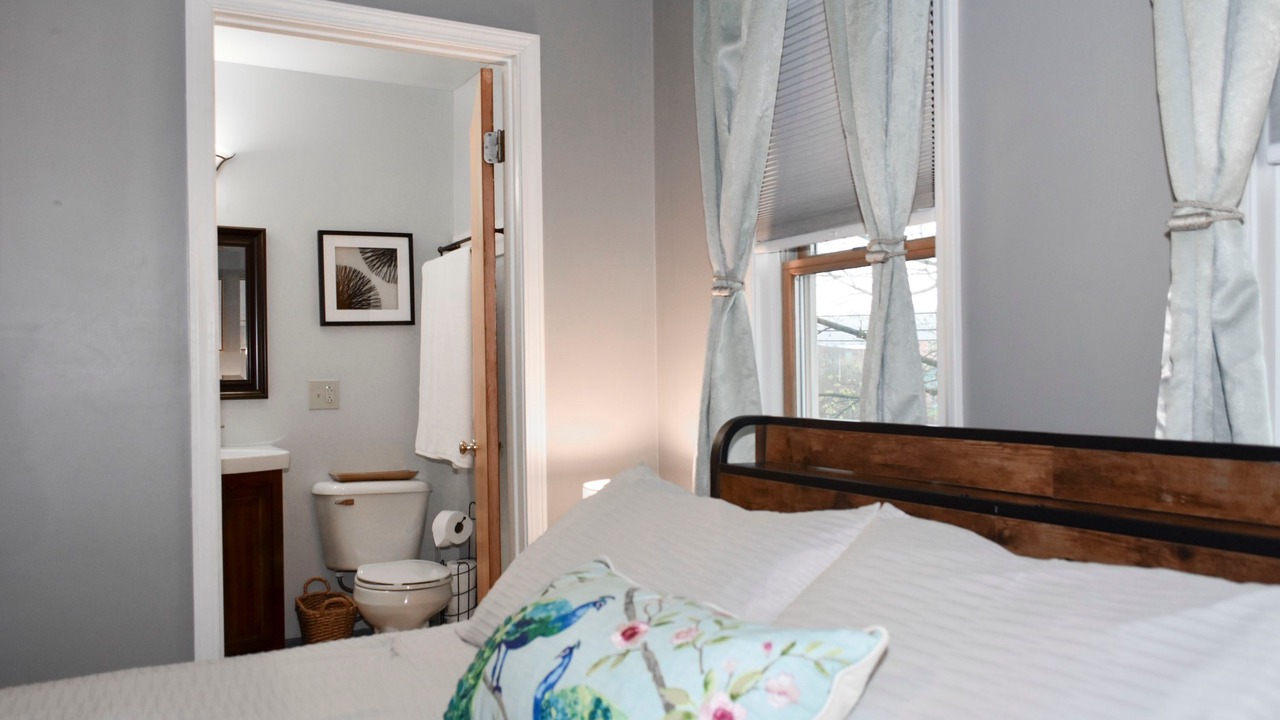 Photo of Bedroom in Ithaca