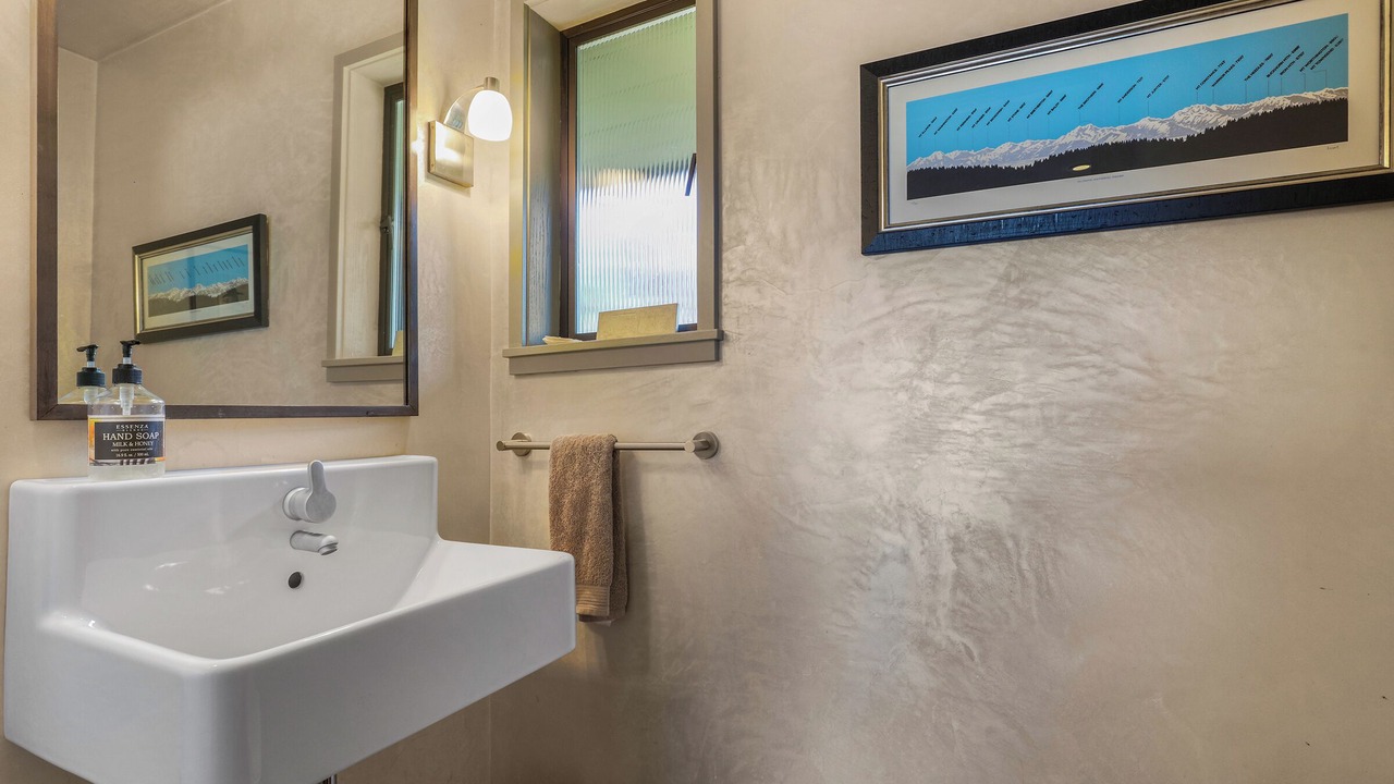 Photo of Bathroom in North Beach/Blue Ridge