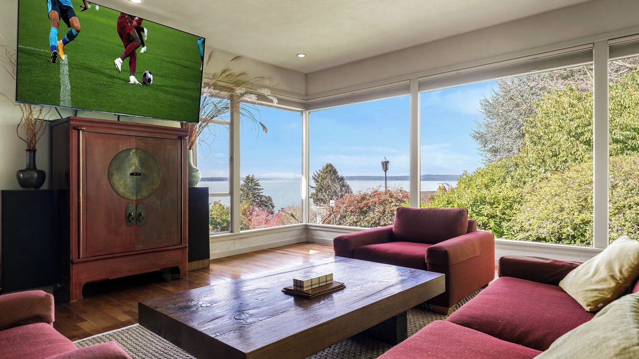 Photo of Livingroom in North Beach/Blue Ridge