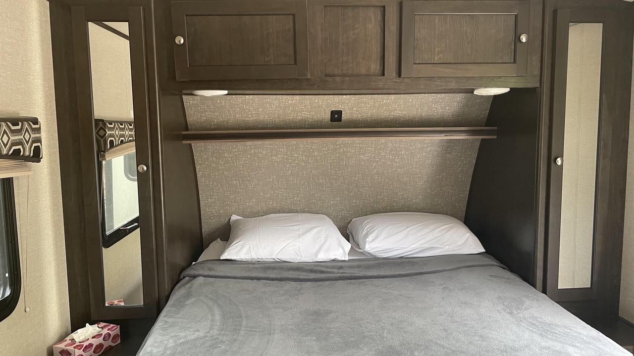 Photo of Bedroom in Wasaga Beach
