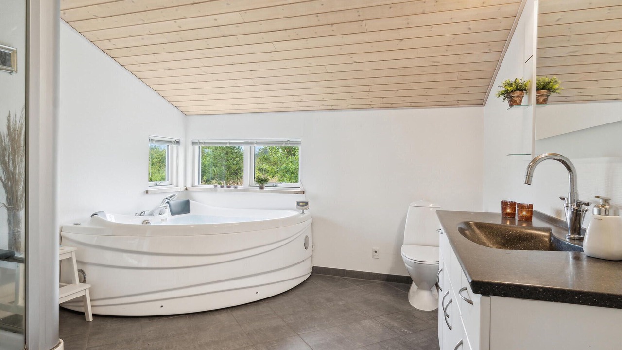 Photo of Bathroom in Grønhøj