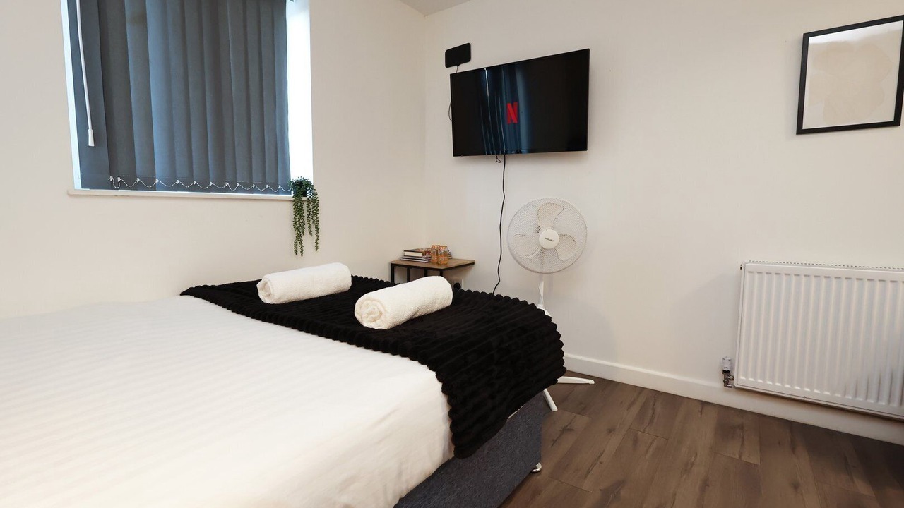 Photo of Bedroom in Penylan