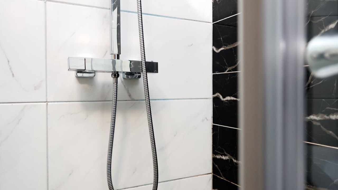 Photo of Bathroom in Penylan