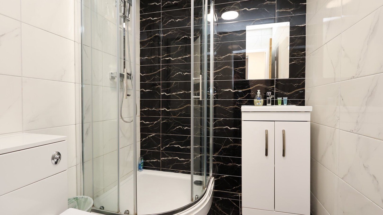 Photo of Bathroom in Penylan