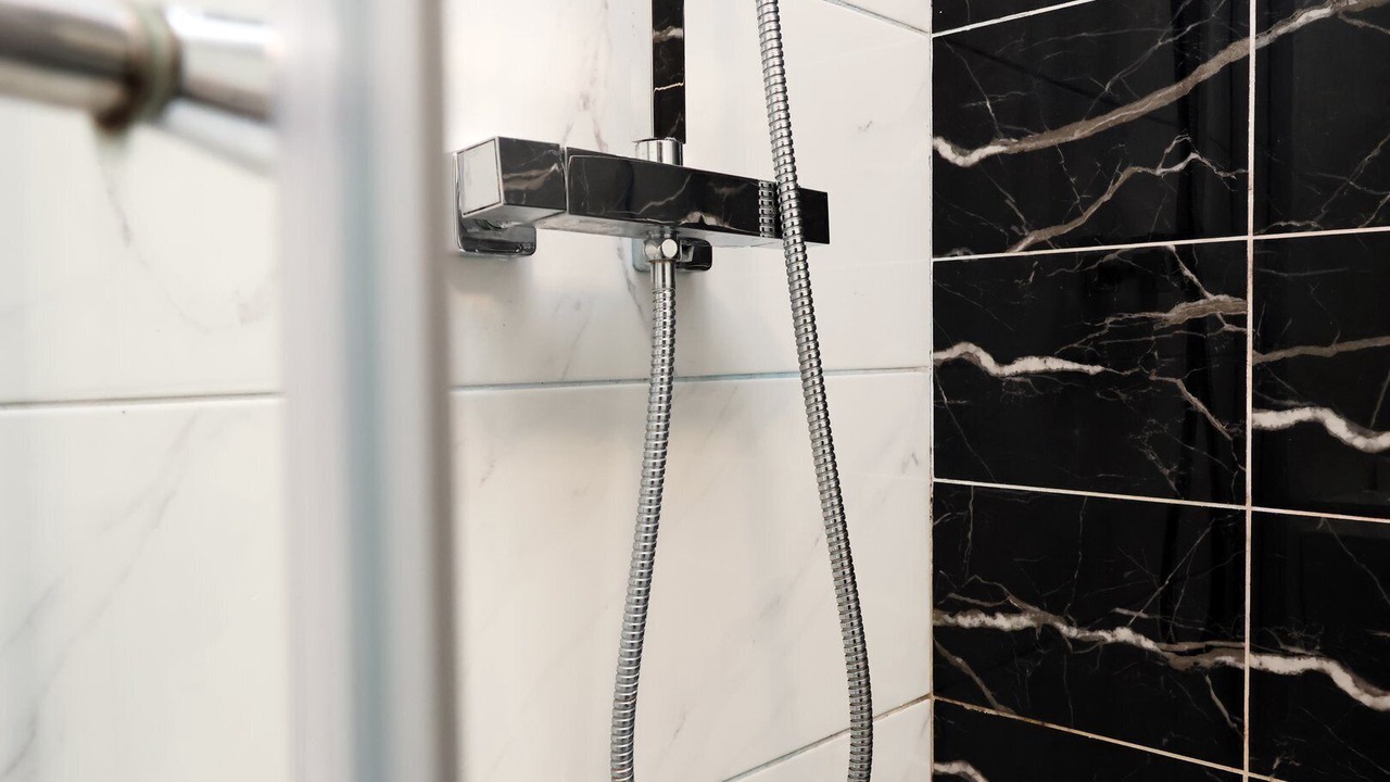 Photo of Bathroom in Penylan