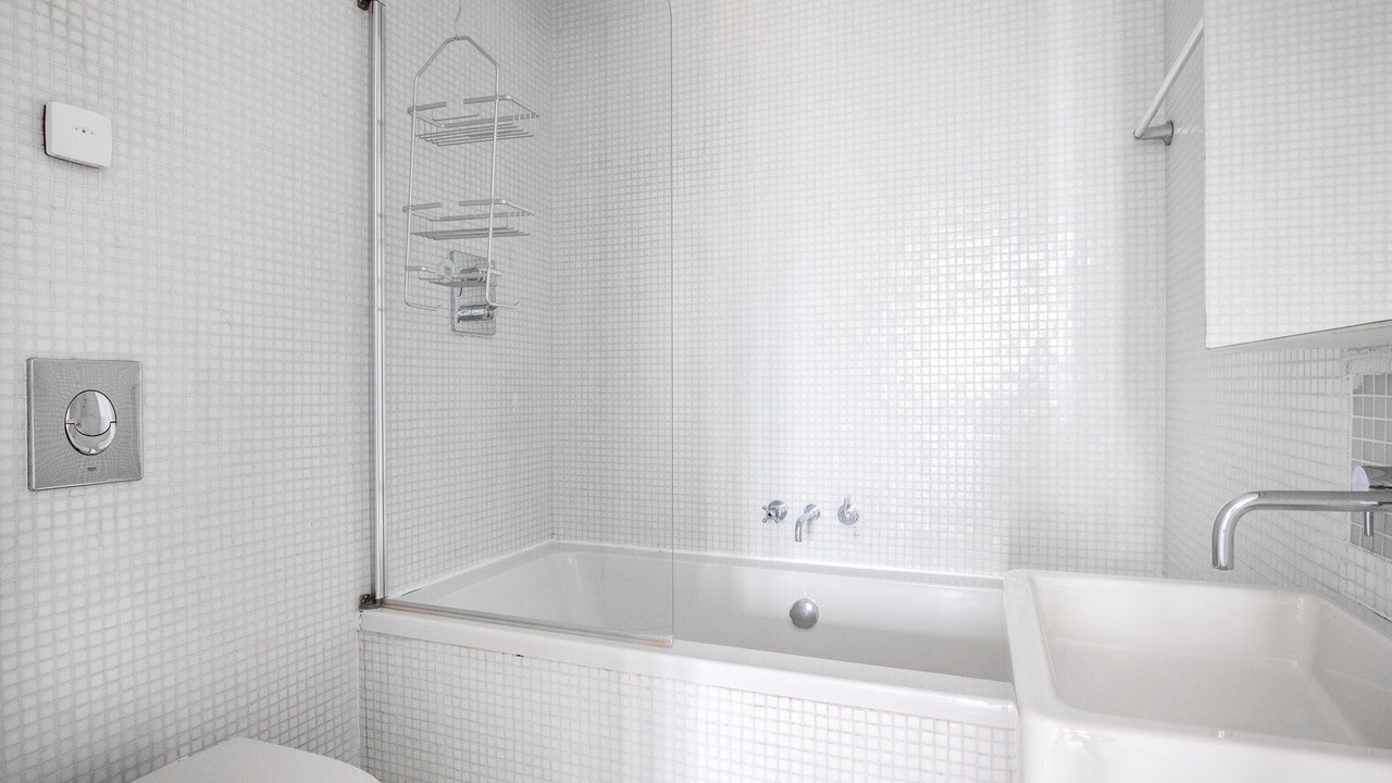 Photo of Bathroom in De Beauvoir