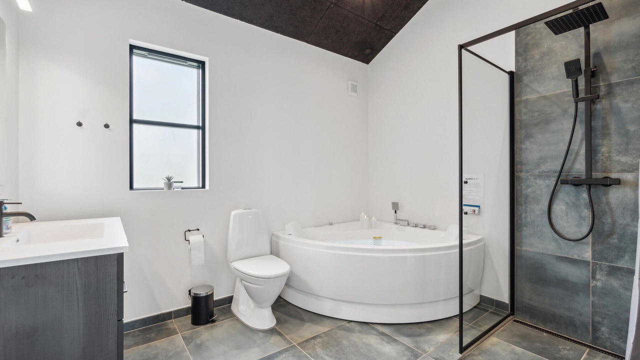 Photo of Bathroom in Skaven Strand