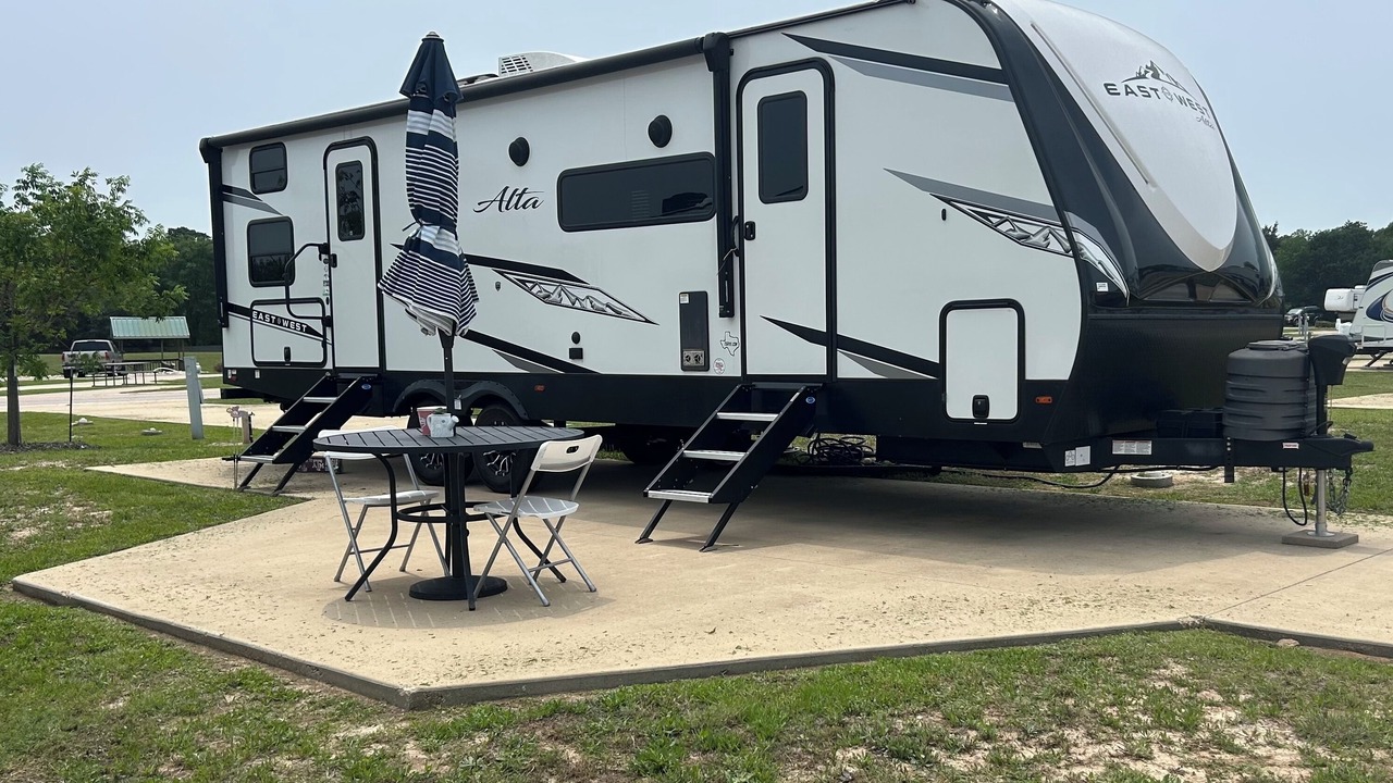 Photo of Outdoor in Coulter Sub Mcgee
