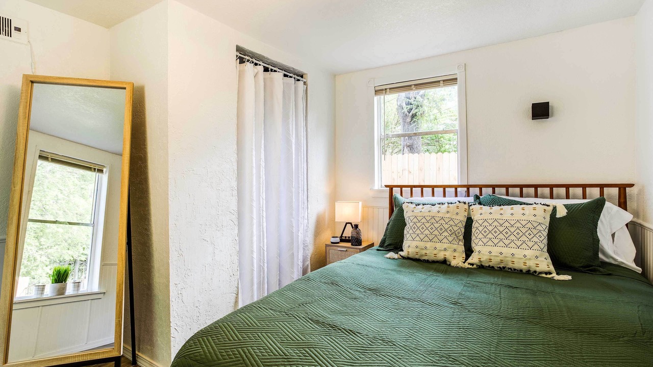 Photo of Bedroom in Norman