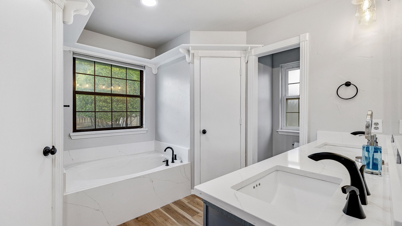 Photo of Bathroom in Flower Mound