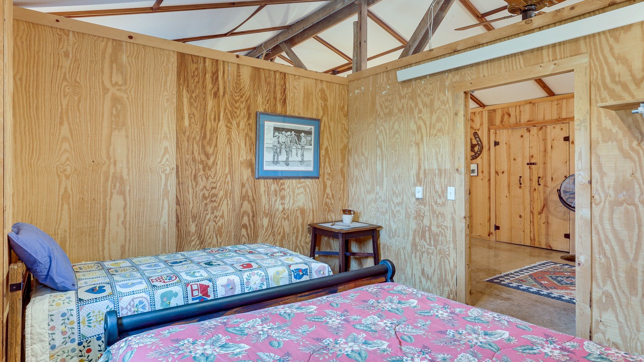 Photo of Bedroom in Hermosa