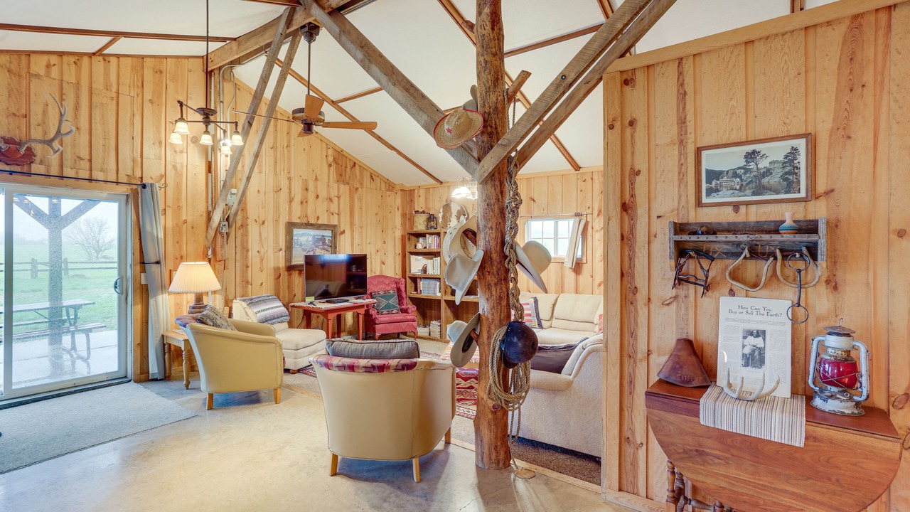 Photo of Bedroom in Hermosa