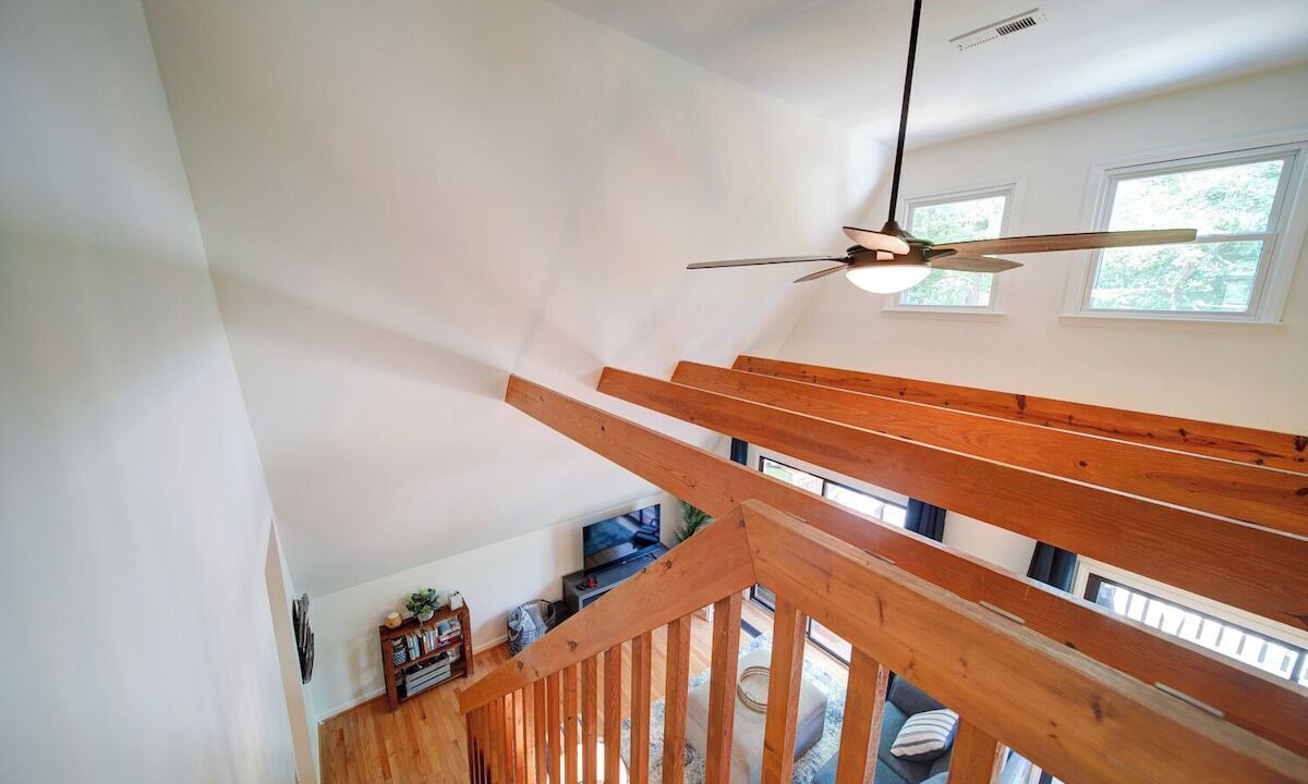 Photo of Livingroom in Southmont