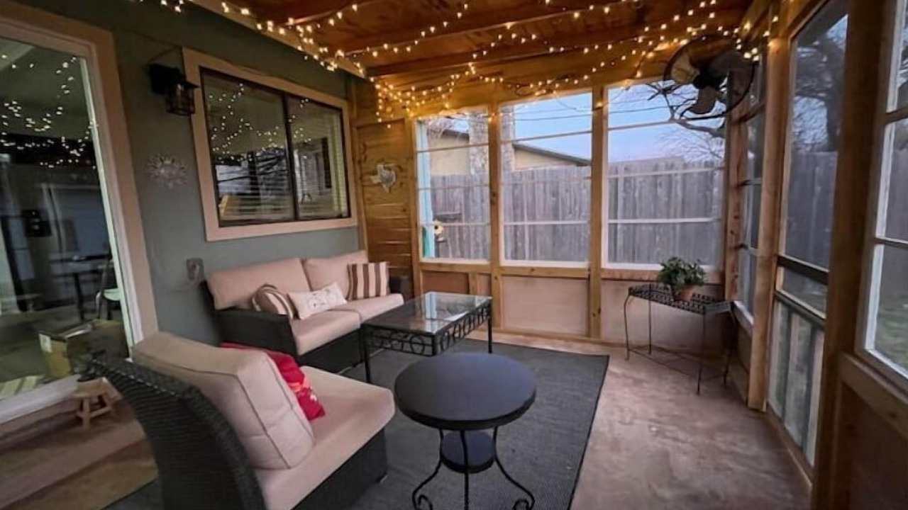 Photo of Livingroom in Taylor