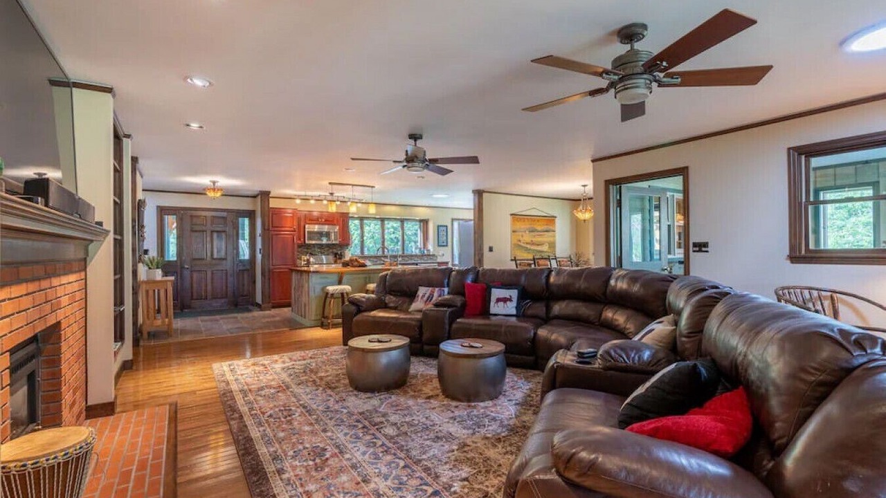 Photo of Livingroom in Tupper Lake
