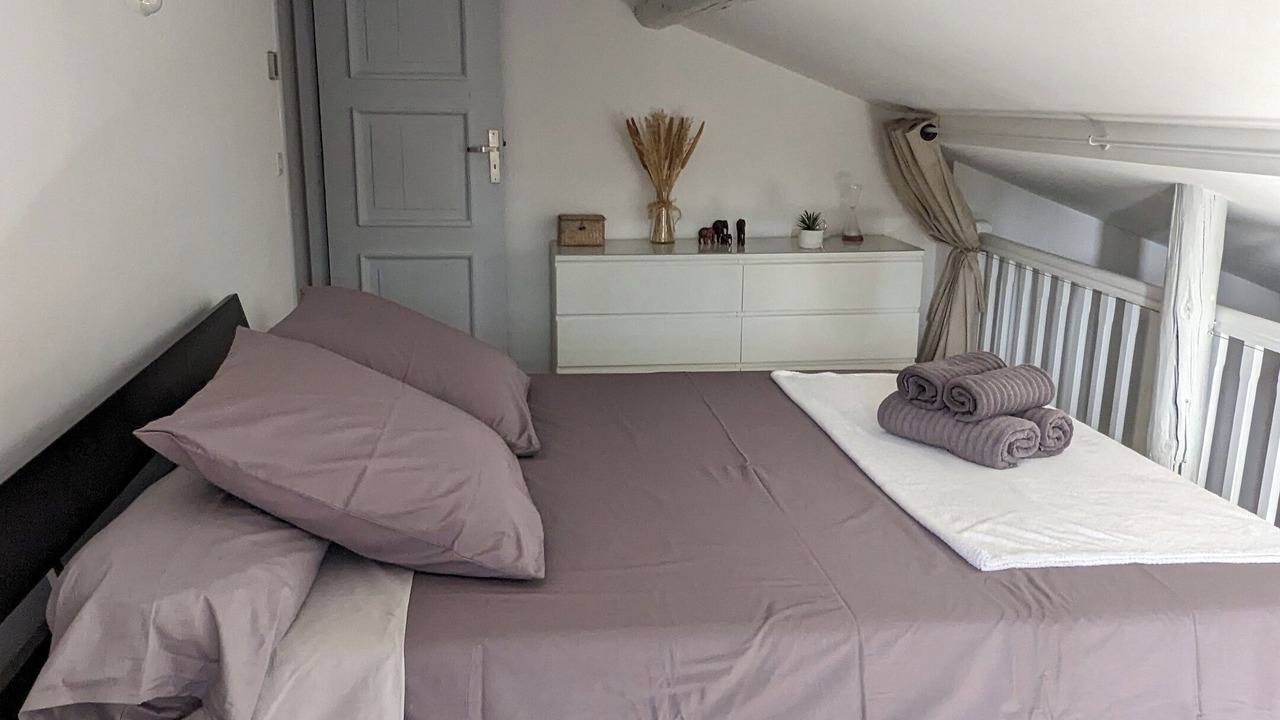 Photo of Bedroom in Saint-Georges-d'Orques