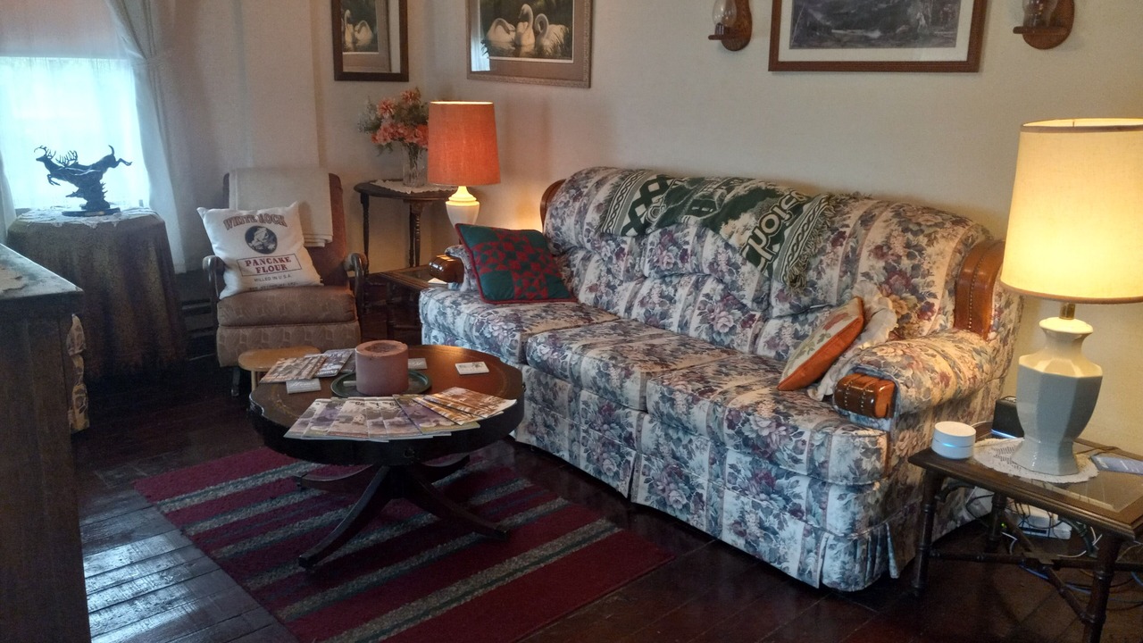 Photo of Livingroom in Harrisonville