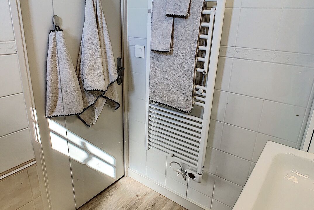 Photo of Bathroom in Loriol-du-Comtat
