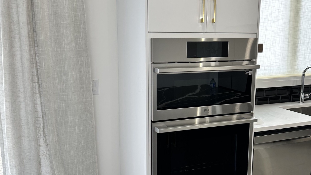 Photo of Kitchen in Boblo Island