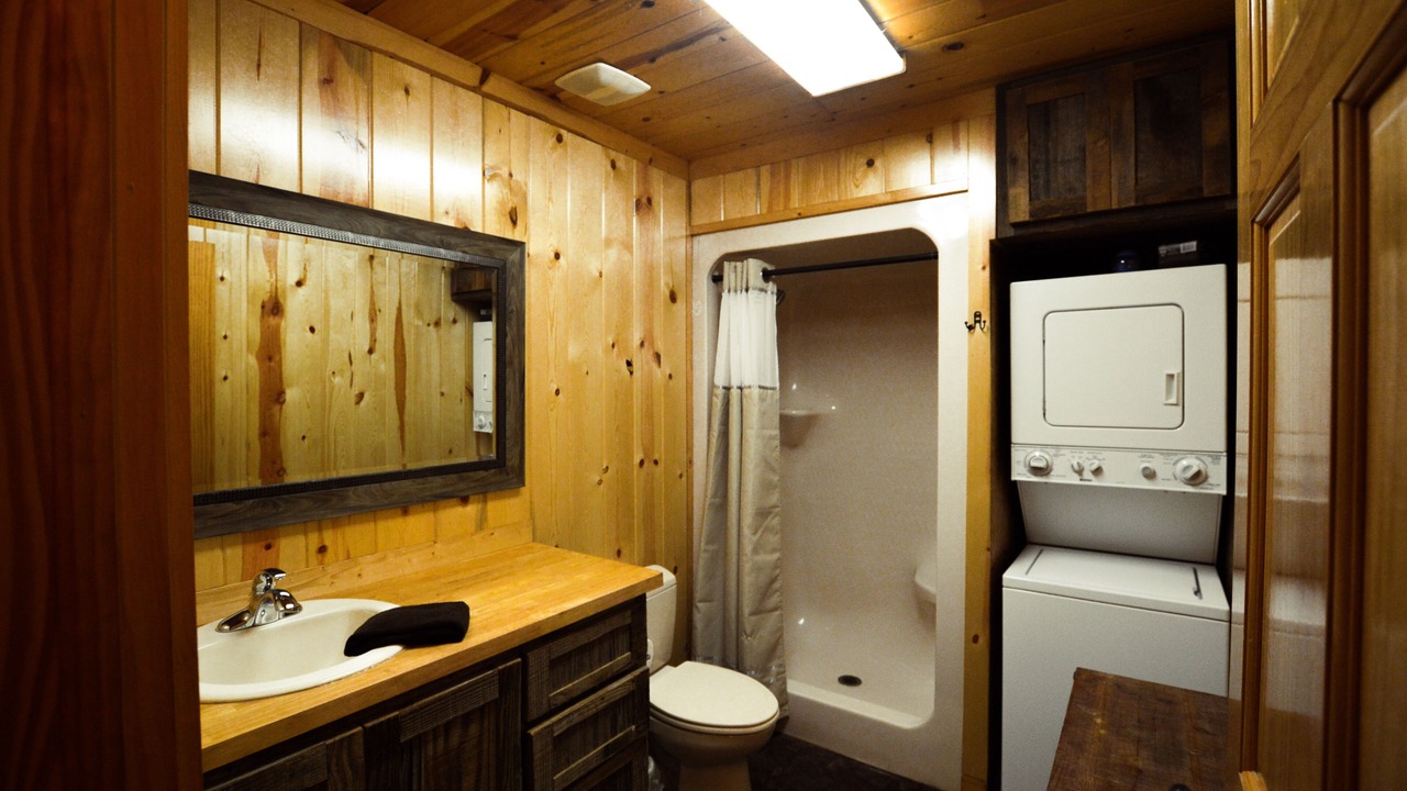 Photo of Bathroom in Golden